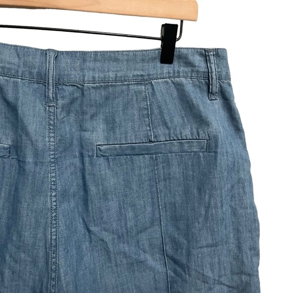 Madewell Pintuck Denim Shorts - Picture 6 of 11